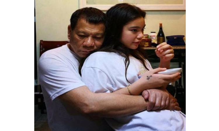 Rodrigo Duterte 's Youngest Daughter Kitty Contracted Dengue