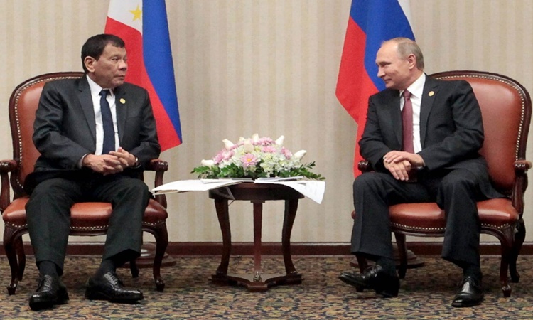 Rodrigo-Roa-Duterte-Vladimir-Putin