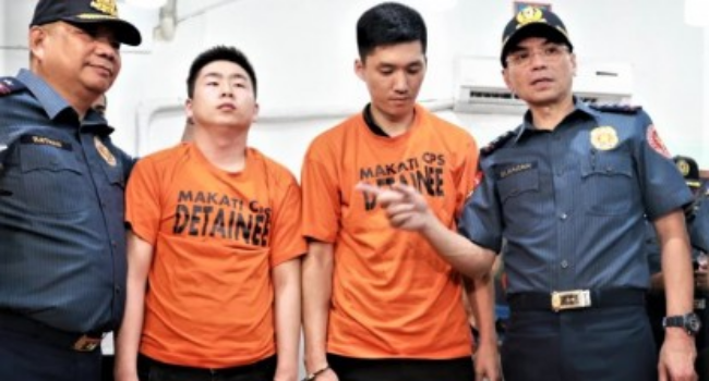 Makati Cops Refuses P1.7 Million Bribe & Arrests Chinese Bribers