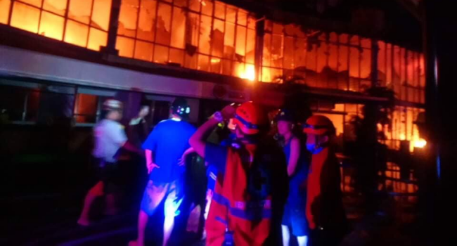 Star City In Pasay Catches Fire, Closes For A Year