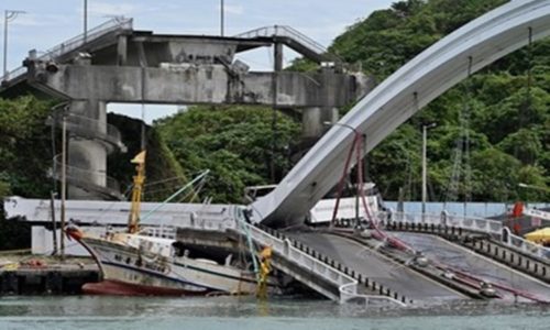 Taiwan Bridge Collapse