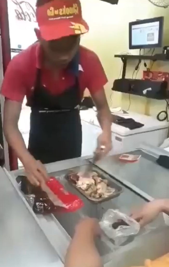 Netizen Accused Chook's