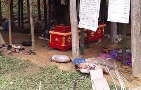 10 Year Old Boy Who Lives Alone Plants Own Veggies To Survive