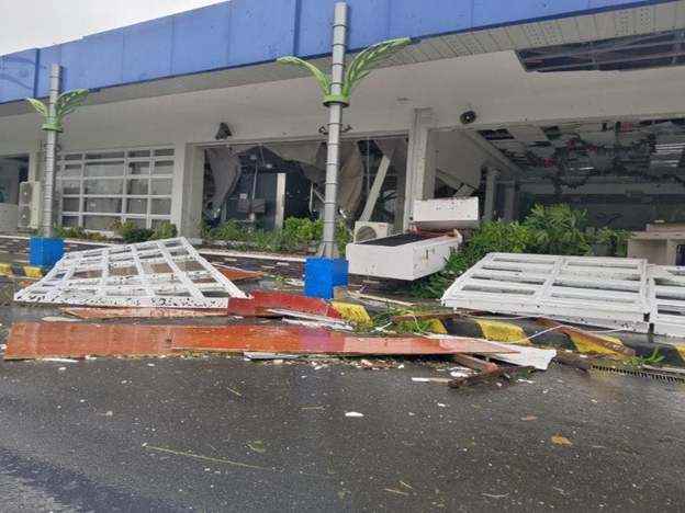 Legazpi Airport Left In Ruin Due To Tisoy's Rampage