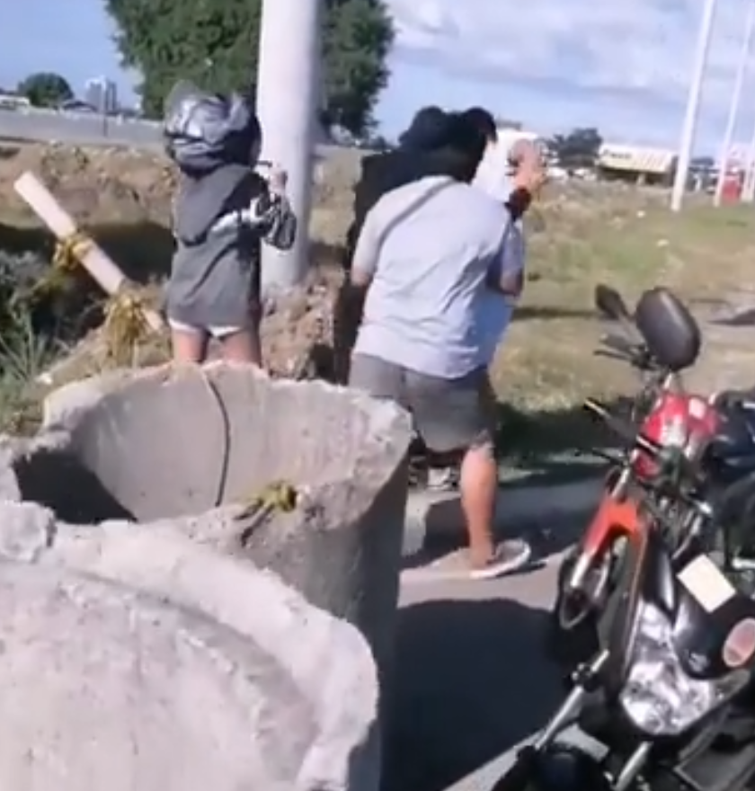 3 Motorists Intense