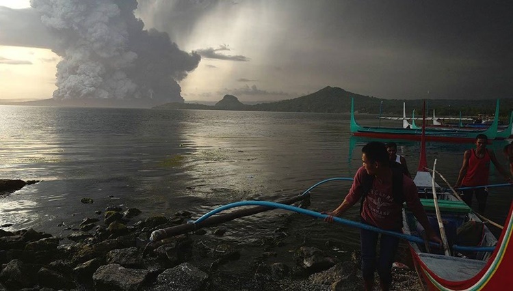 Taal Volcano Starts To Emit Larger Amount of Sulfur Dioxide