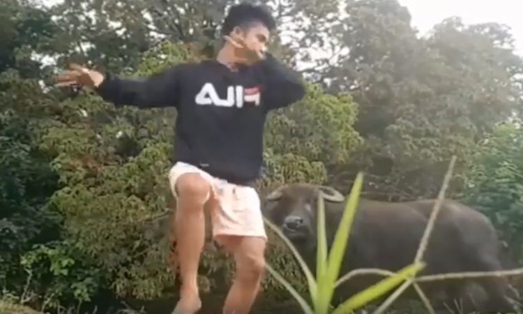 young-man-tala-carabao