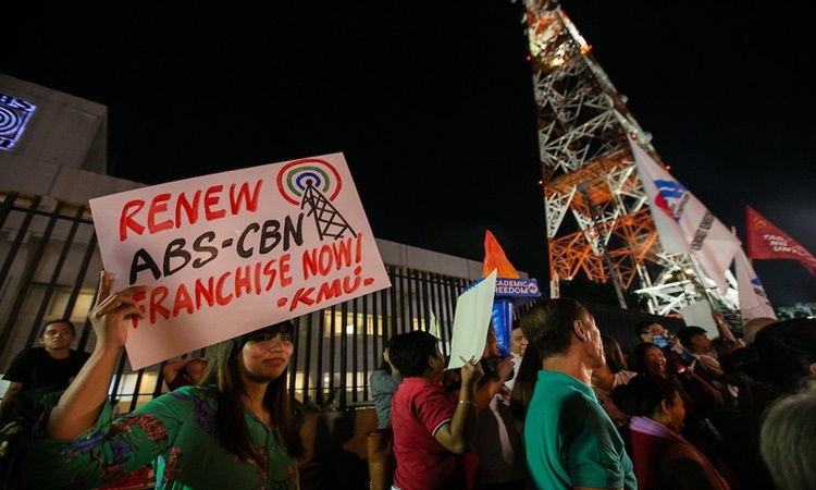 ABS-CBN-Franchise-4
