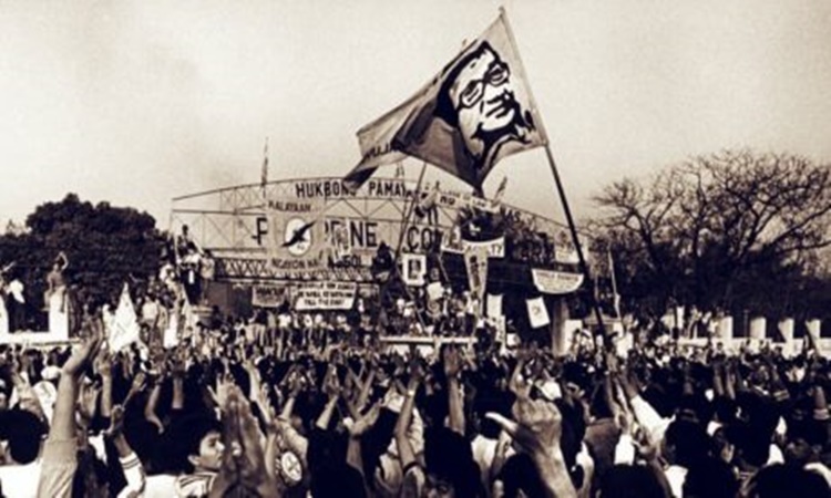 EDSA-people-power-revolution-2