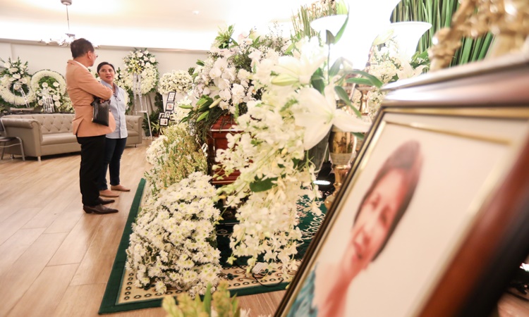 Salvador-Panelo-Leni-Robredo-33