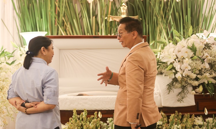 Salvador-Panelo-Leni-Robredo-33