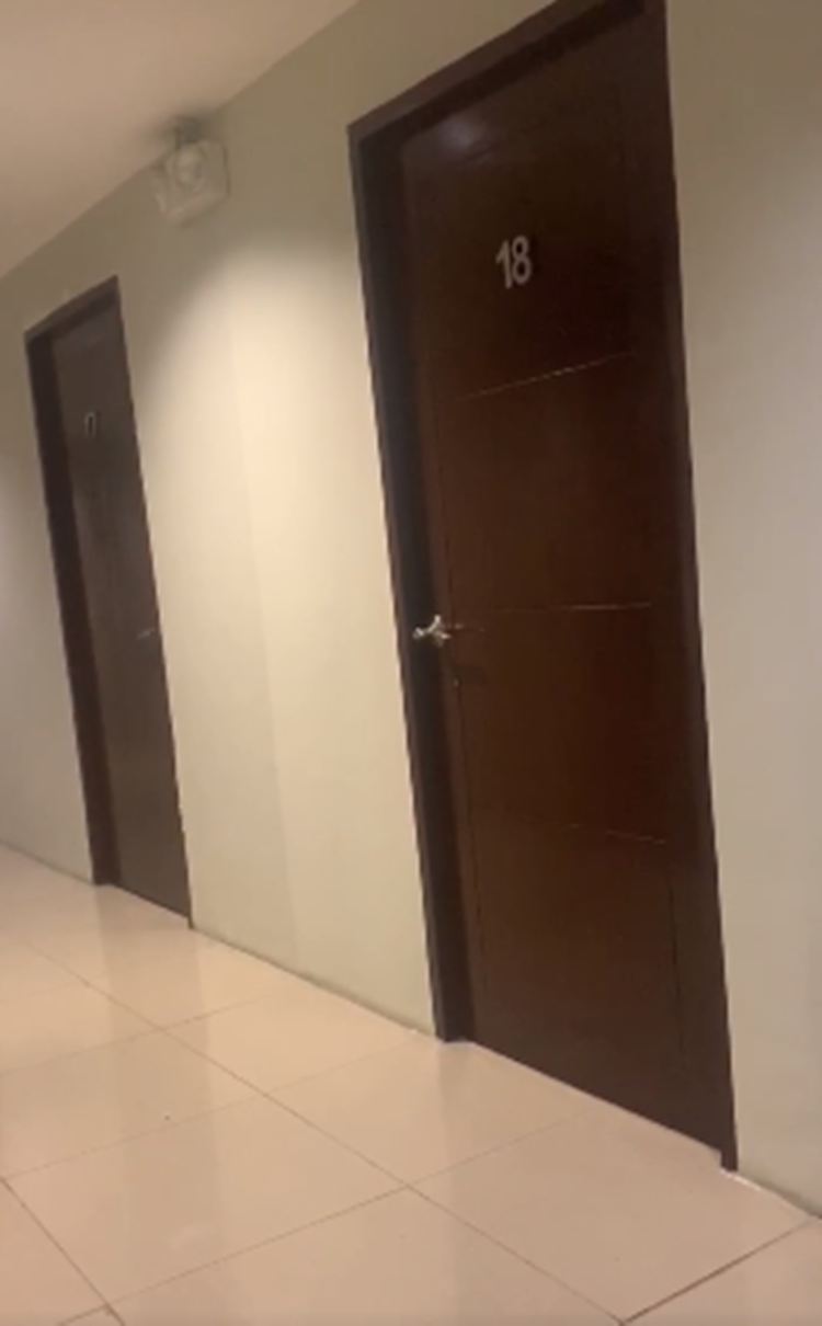 Curious Netizen Records Sound Moaning Woman Outside Hotel Room  Video 