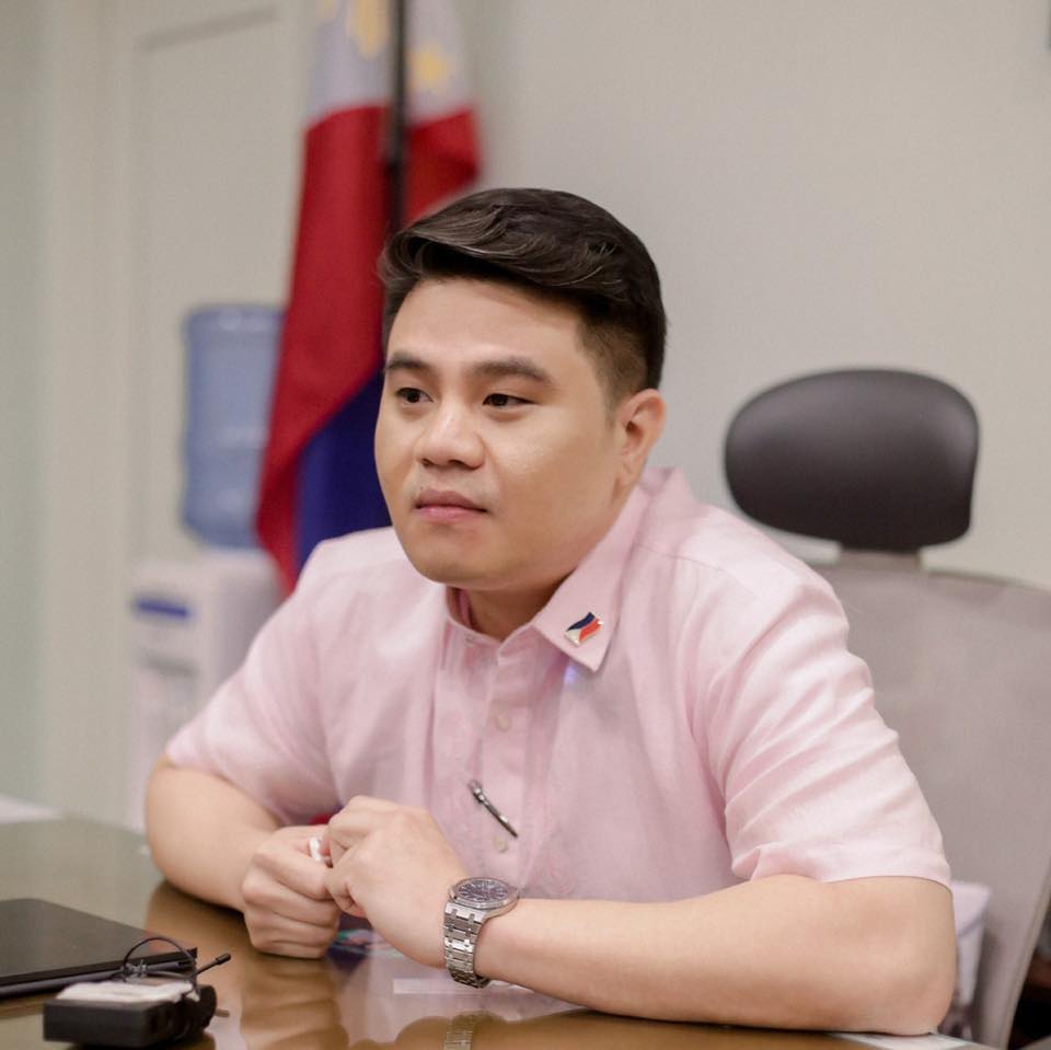 cavite-mayor-slams-private-hospital-for-refusing-covid-19-patients