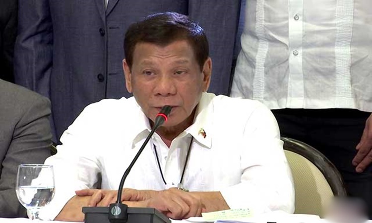 Coronavirus: Duterte Rejects Metro Manila Lockdown For Now