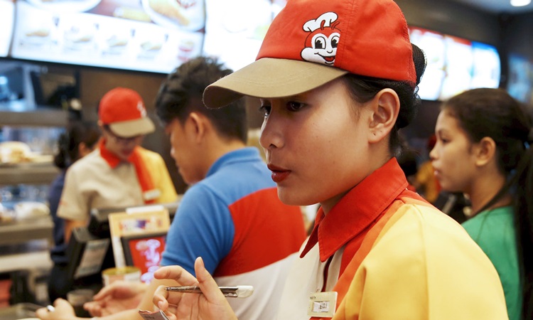 Jollibee Allots P1B To Pay Employees During Coronavirus Quarantine