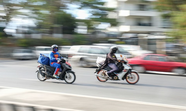 Baguio-City-Batman-Superman-2