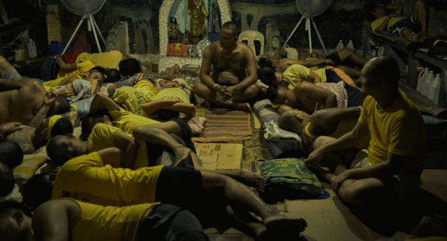 Elderly, Low-Risk Inmates Release Up To President - DOJ