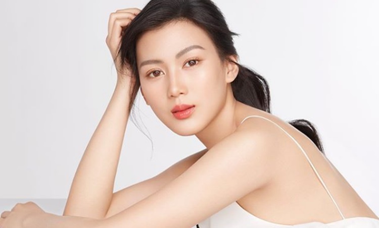 alex gonzaga