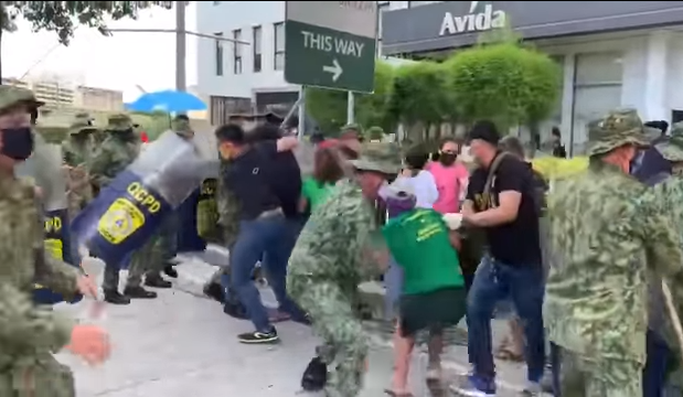 QC Residents Arrested After Creating Barricade & Asking For Food