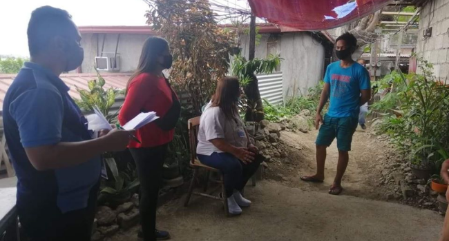Father Carries Dead Son Inside Box For 5 Km Amidst ECQ