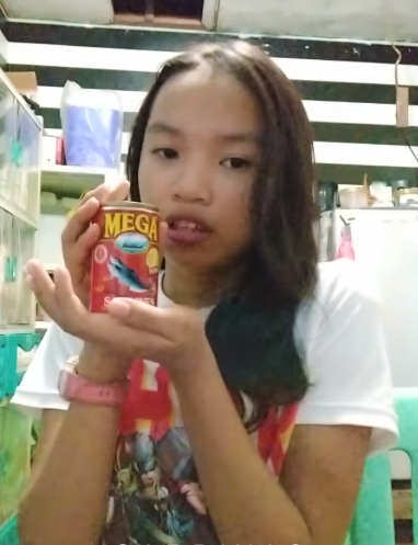 Teen Girl Sang