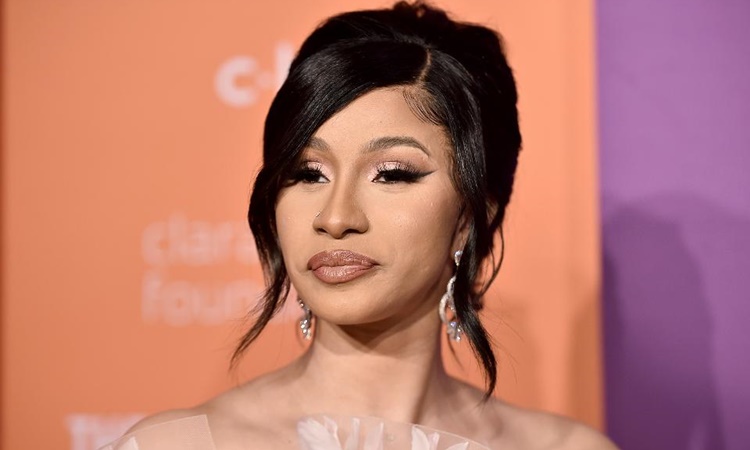 Cardi-B-1
