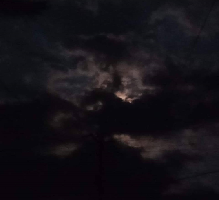 Curious Netizen Captures Alleged Jesus Christ’s Image During Super Moon