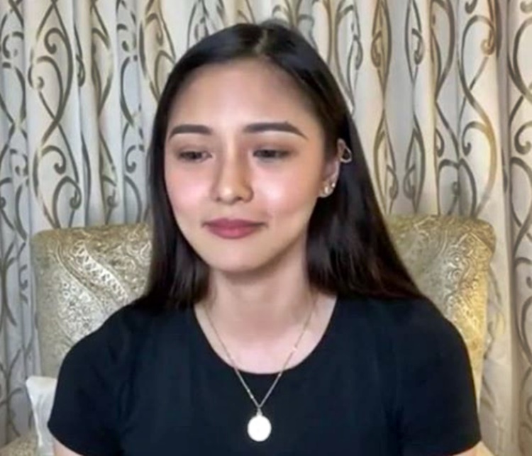 Kim Chiu Defends ABS-CBN w/ 'Sa classroom may batas', Netizens React