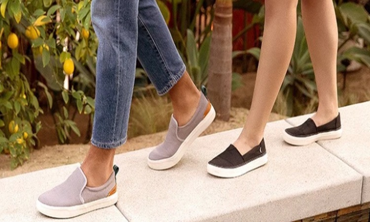 Toms