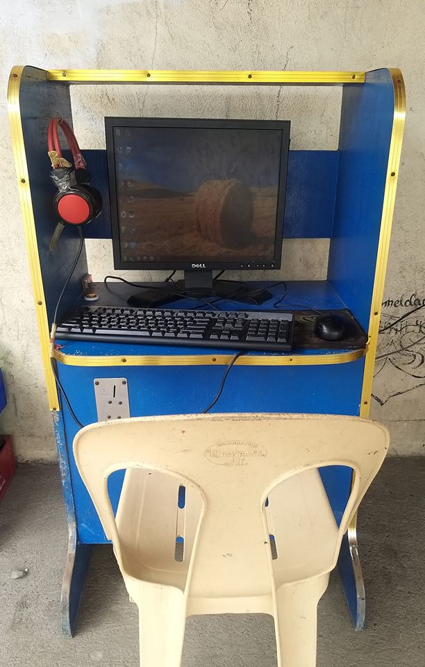 Teacher Offers Free Computer