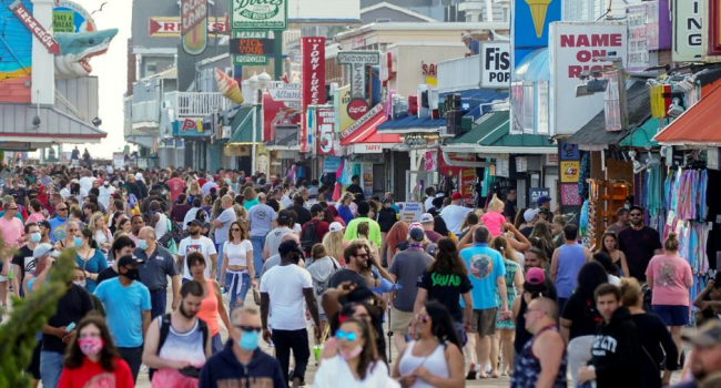 US Reports 60,000 Coronavirus Cases In 24 Hours