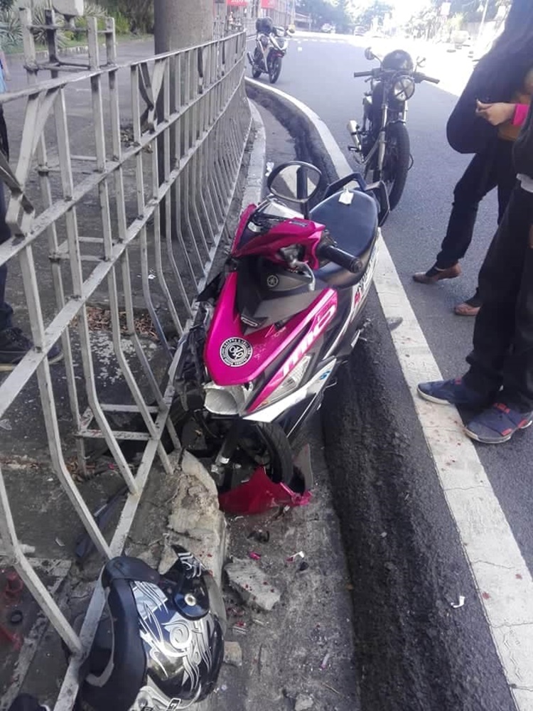  Motorcycle Riders to Gov t After Suffering Accident Due to 