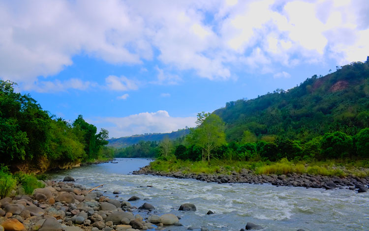 EXAMPLES OF PHILIPPINE RIVERS