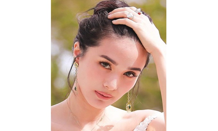 Heart-Evangelista-3-1