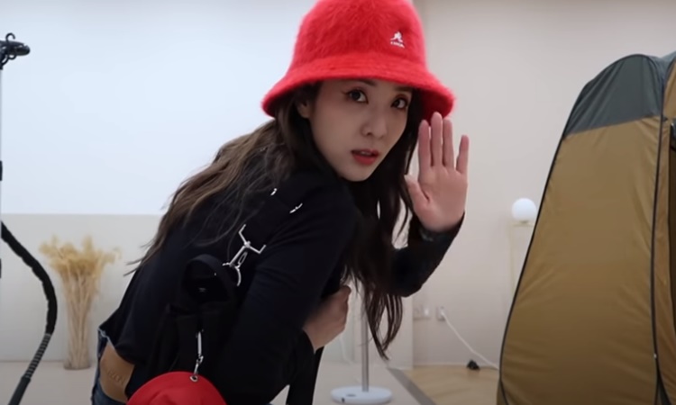 Sandara Park Displays P147,000 Nike Shoes (Video)