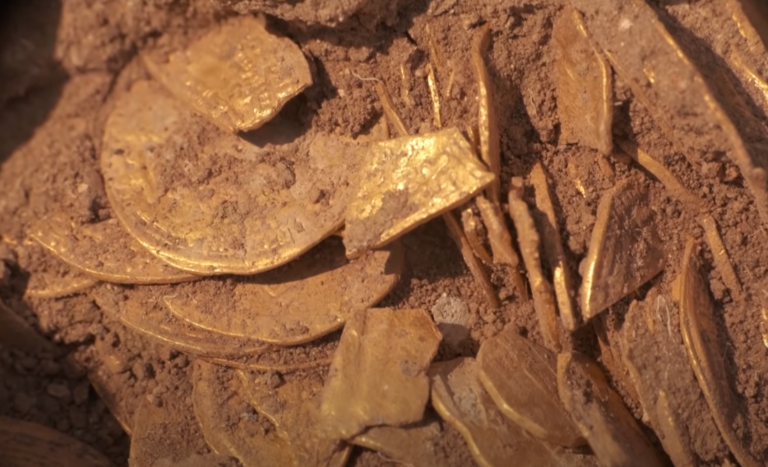 Teenagers in Israel Unearthed A Trove of 1,000-year-old Gold Coins