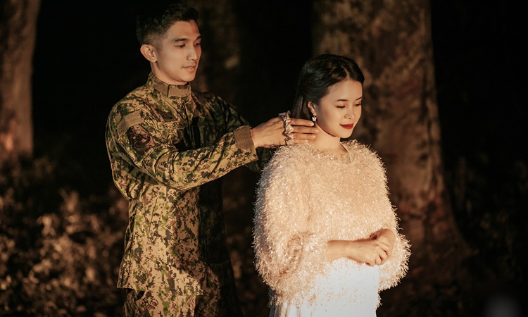 Filipino-couple-CLOY-1-1