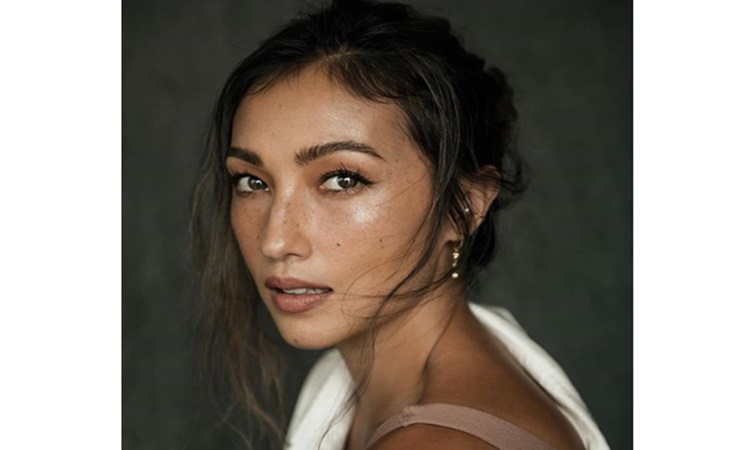 Solenn-Heussaff-2