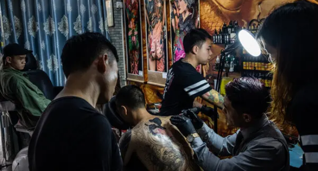 Tattoo Removal Required For Taxi Drivers In Chinese City