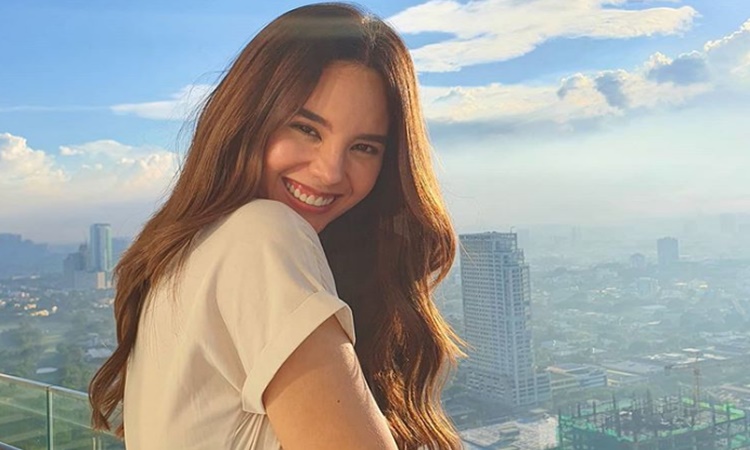Catriona-Gray-5