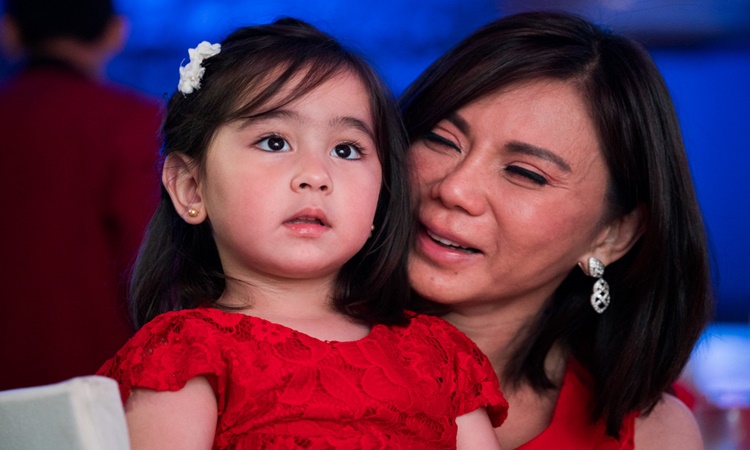 Scarlet-Snow-Belo-Vicki-Belo-3