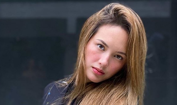 ellen adarna