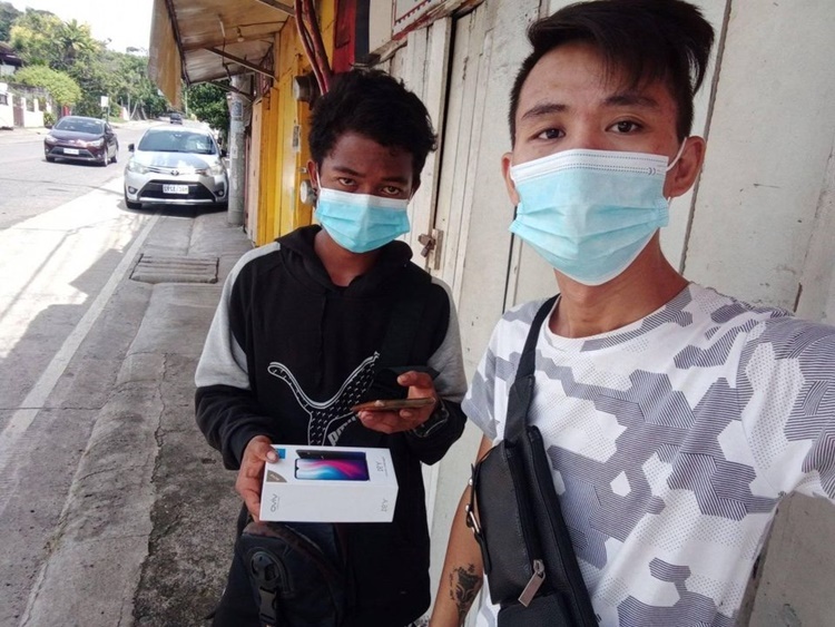 Online Seller