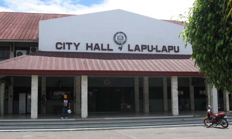 Lapu Lapu City Hall Employees No Christmas Bonus This Year