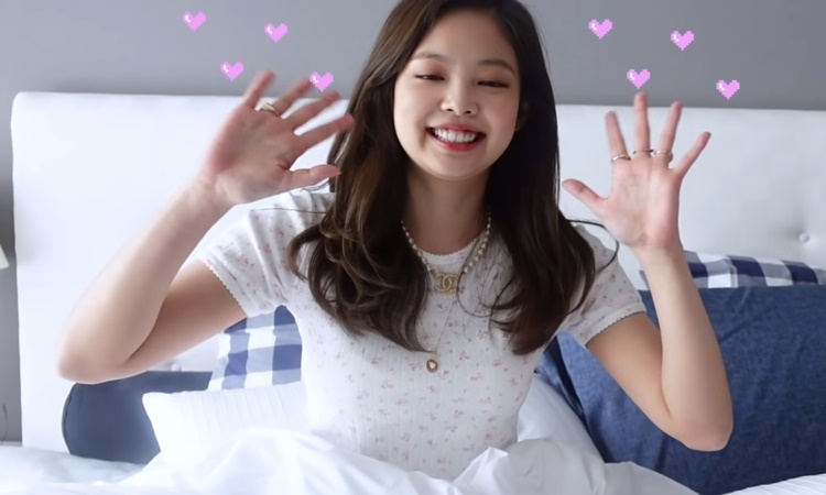 BLACKPINK 's Jennie Kim Celebrates Birthday By Launching Own Youtube