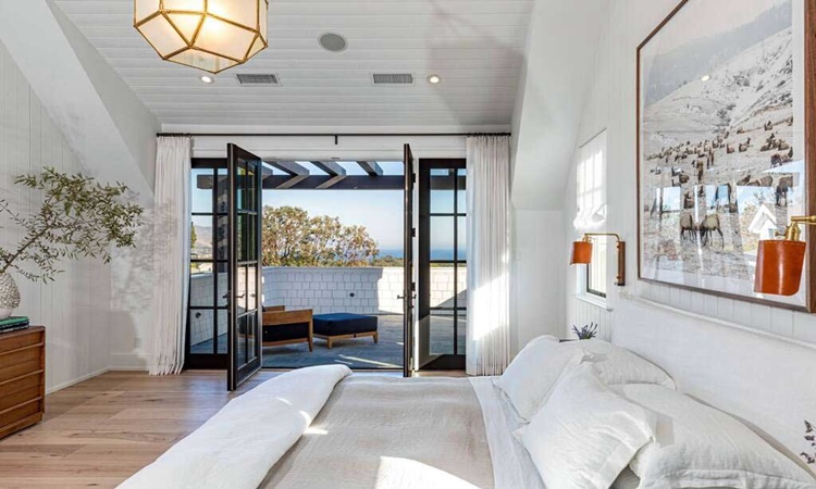Malibu Mansion