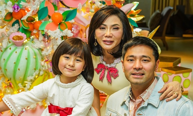 Vicki-Belo-Hayden-Kho-Scarlet-Snow