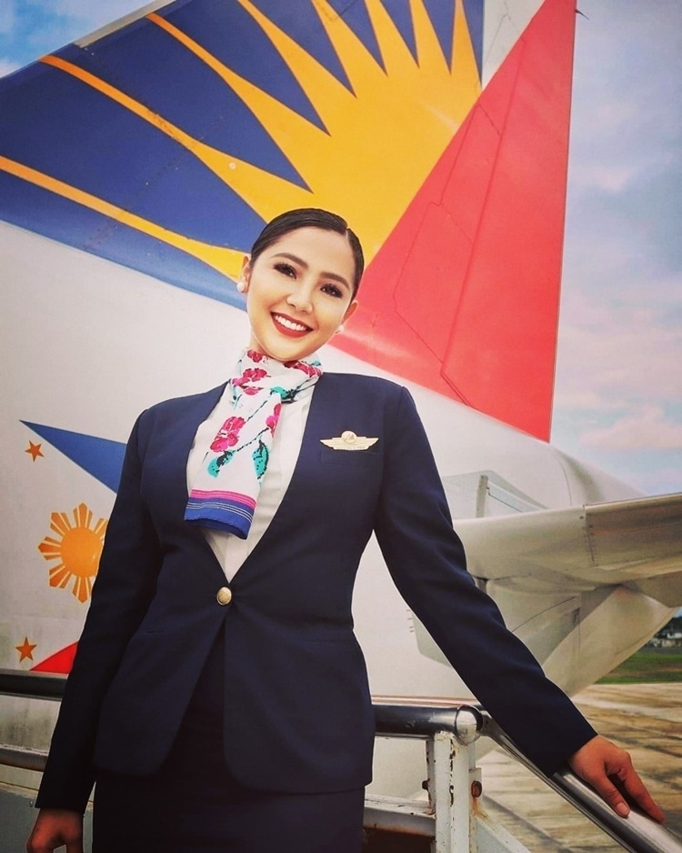 Meet Ashly Arellano Himor, the Viral Flight Attendant Behind #PALaban ...
