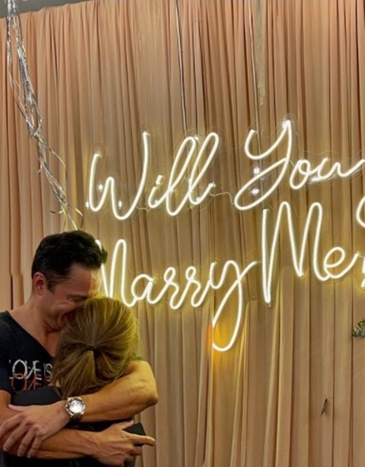 Ellen Adarna, Derek Ramsay Engagement: Actress Flaunts Beautiful Ring