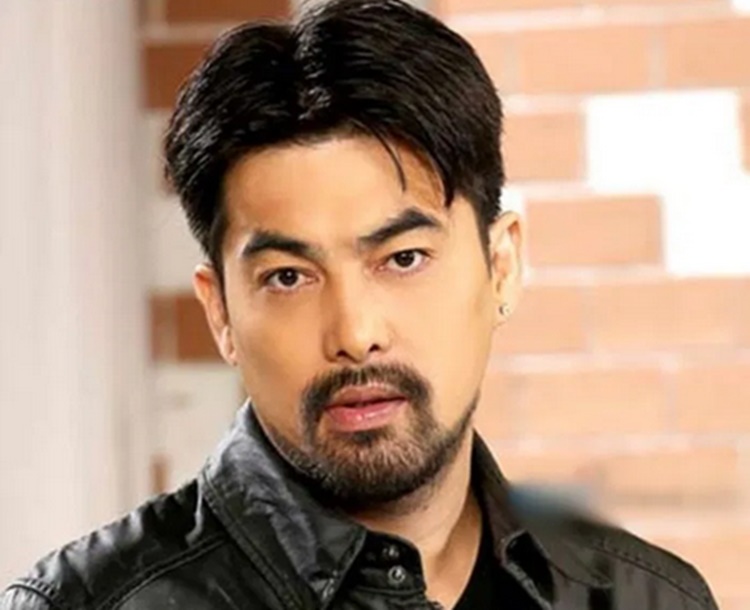 Jay Manalo
